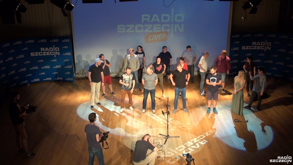 Akcja "22 Pushups Challenge" w wykonaniu Radia Szczecin. Fot. Radio Szczecin