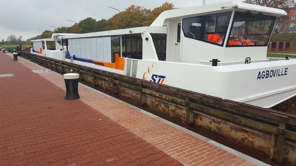 Po testach w Szczecinie tramwaje wodne trafią do Abidżanu w Wybrzeżu Kości Słoniowej. Fot. Leszek Mańkowski