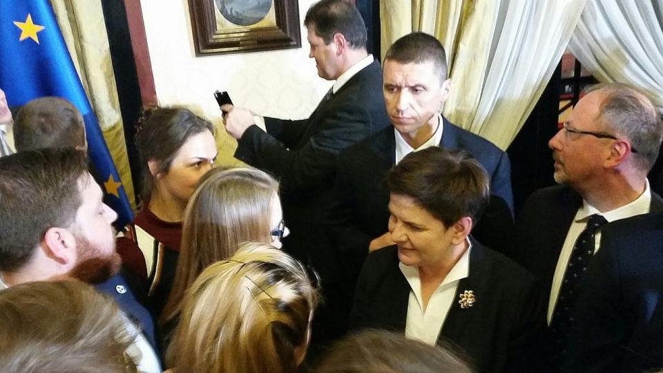 Beata Szydło podczas spotkania z Polonią. Fot. Kancelaria Premiera Twitter