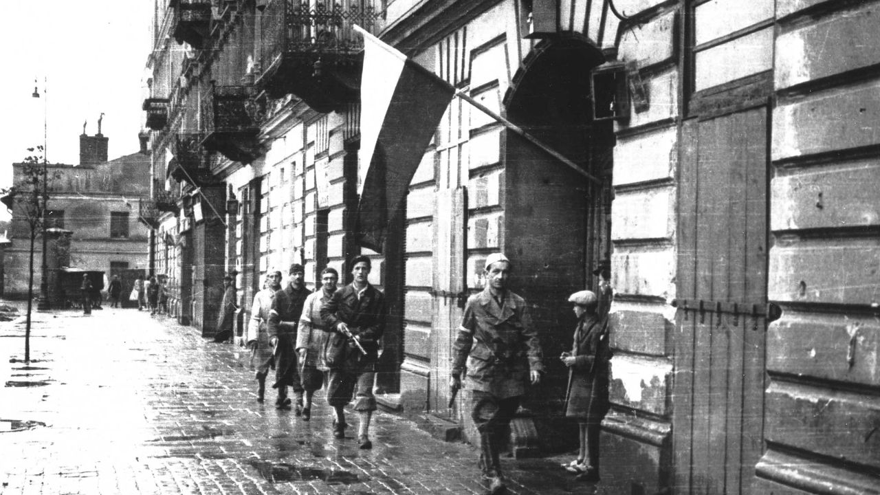 Uroczystości w przeddzień 74. rocznicy wybuchu Powstania Warszawskiego