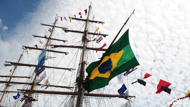 Zwiedzanie "Cisne Branco" Fot. Olaf Nowicki [Radio Szczecin] Podsumowanie soboty z regatami The Tall Ships Races [DUŻO ZDJĘĆ]