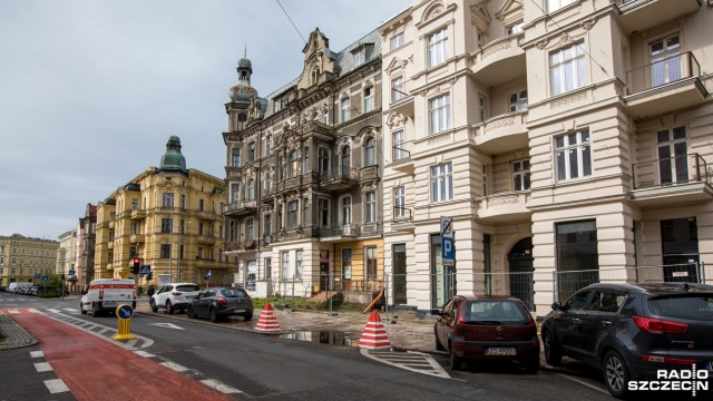 Modernizacja kamienic przy ul. Śląskiej, inwestor remontuje i płaci kary [ZDJĘCIA]