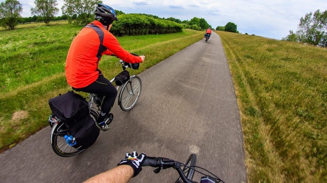 Informatycy na rowery Przejadą tysiąc kilometrów dla Huberta