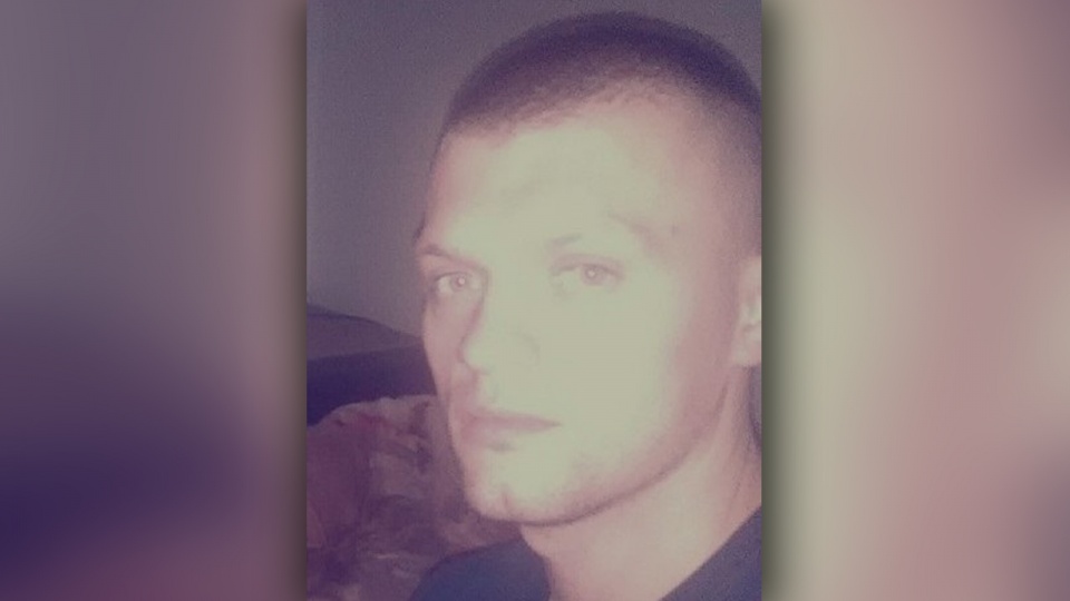 Poszukiwanym jest 26-letni Paweł Włodarczyk. Mat. Policja