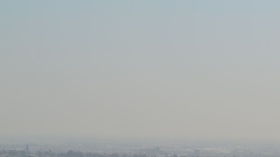 Smog nad miastem. Fot. www.wikipedia.org / Temeku