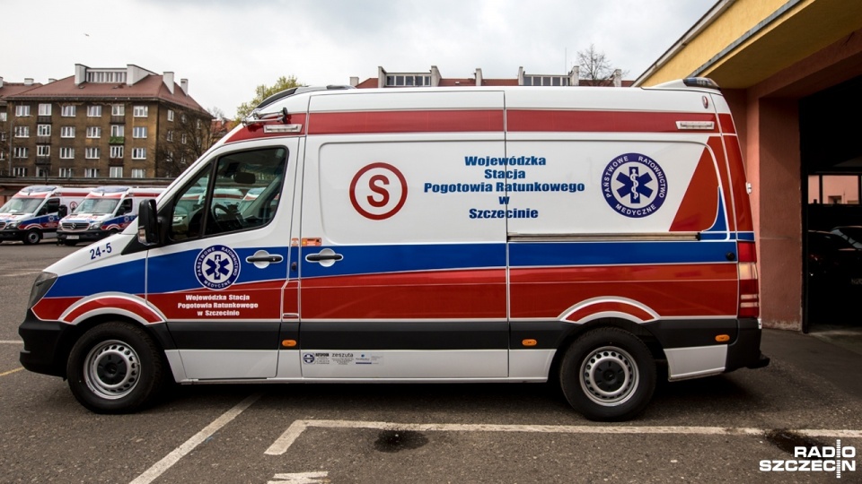 10 ambulansów kupiła Wojewódzka Stacja Pogotowia Ratunkowego w Szczecinie. Fot. Weronika Łyczywek [Radio Szczecin]