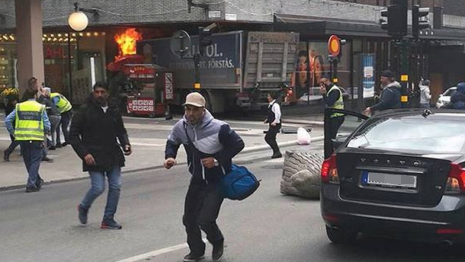 Zamach w Sztokholmie. Fot. twitter.com @AdityaRajKaul