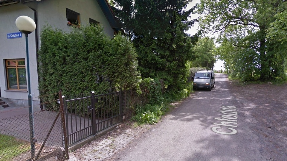 Ulica położona na styku Warszewa i Osowa, na całej długości przez lata była ulicą Chłodną. Fot. www.google.pl/maps
