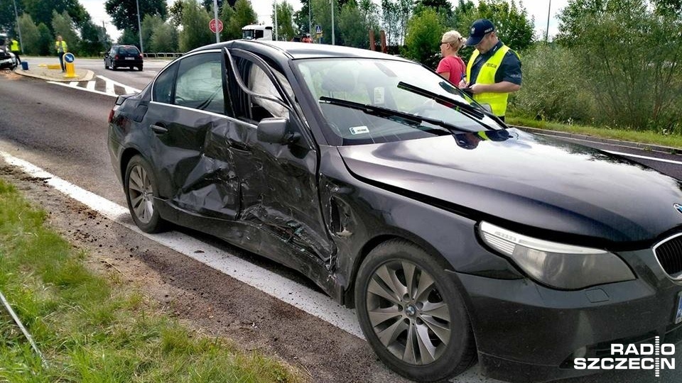 Wypadek na obwodnicy Karlina na drodze nr 6. Fot. Adam Wójcik [Radio Szczecin]