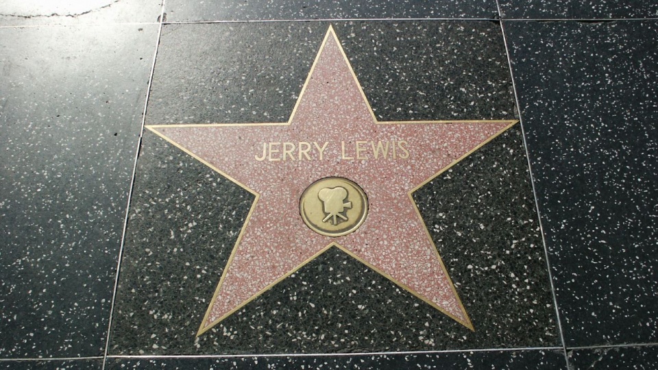 Gwiazda Jerry Lewisa na Hollywood Walk of Fame. źródło: pl.wikipedia.org