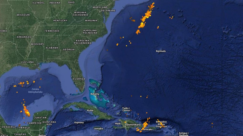 Na wodach Oceanu Atlantyckiego tworzą się już dwa nowe huragany: Josh i Katia. źródło: www.lightningmaps.org