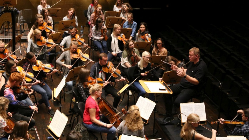 Próba przed koncertem International Lutosławski Youth Orchestra. Fot. Jakub Gibowski
