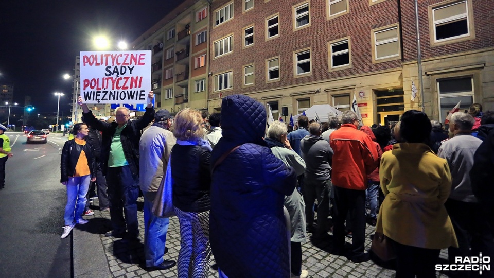 Protest przeciwko reformie sądownictwa w Szczecinie. Fot. Maciej Papke [Radio Szczecin]