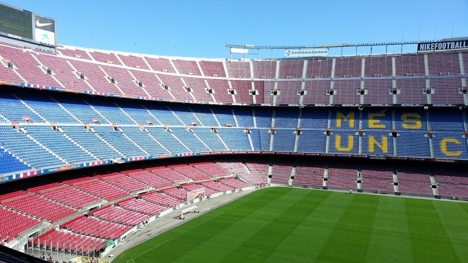 Camp Nou. Źródło fot. www.pixabay.com/photo-344211 (domena publiczna)