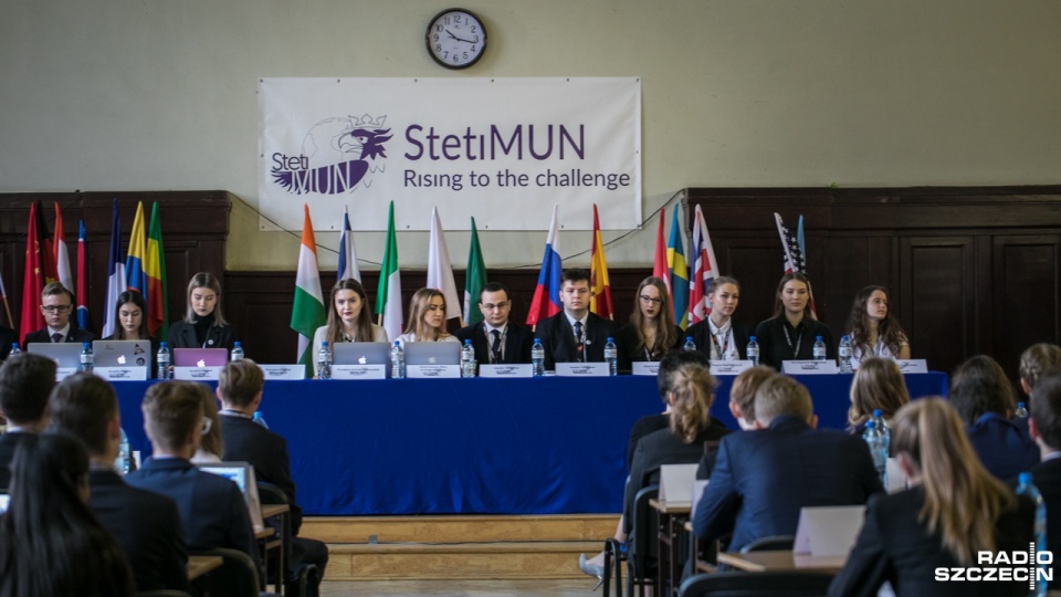 Konferencja StetiMUN w II LO w Szczecinie. Fot. Weronika Łyczywek [Radio Szczecin]
