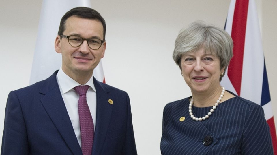 Premierzy Polski i Wielkiej Brytanii spotkali się też z polskimi i brytyjskimi weteranami. źródło: KPRM