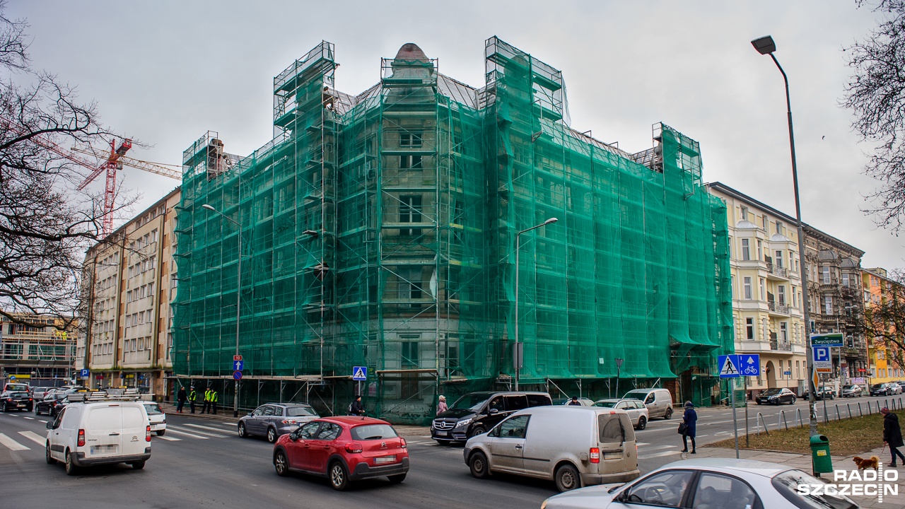 Inspektor nadzoru budowlanego o hotelu Piast: ściany nie grożą zawaleniem