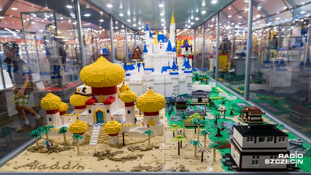 Wystawa z klocków LEGO. Fot. Robert Stachnik [Radio Szczecin] 5 milionów klocków LEGO tworzy wystawę przy Netto Arenie [WIDEO, ZDJĘCIA]
