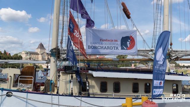 To najstarszy pływający żaglowiec pod polską banderą - STS Kapitan Borchardt w ten weekend świętuje swoje 100-lecie. Fot. Robert Stachnik [Radio Szczecin] Urodzinowa feta STS Kapitan Borchardt [ZDJĘCIA]