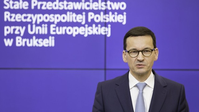 Premier Morawiecki: Zauważyłem zmianę retoryki u szefa KE