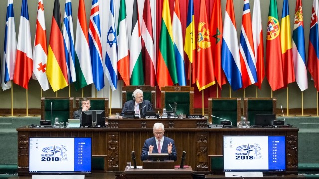 Parlamentarzyści z krajów NATO obradują w Warszawie