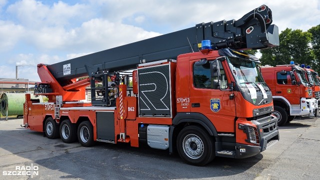Jedyny taki wóz w Europie służy strażakom w Policach [WIDEO, ZDJĘCIA]