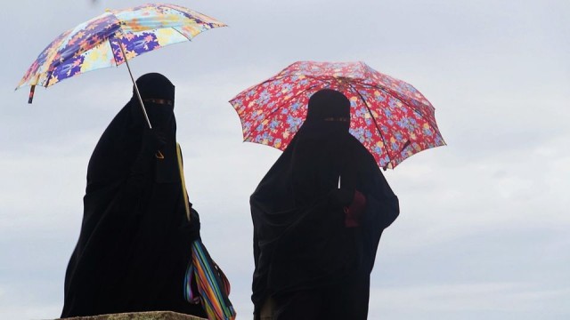 Norwegia: islamskie chusty zakazane w żłobkach, szkołach i uniwersytetach