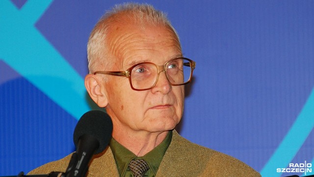 Mieczysław Ustasiak odchodzi z Komitetu honorowego Sierpnia 03988