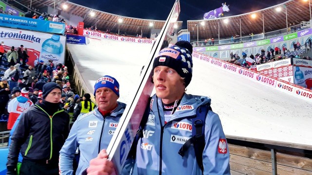 Skoki narciarskie - sześciu Polaków w konkursie indywidualnym