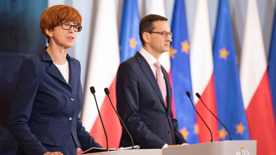 Minister Elżbieta Rafalska i premier Mateusz Morawiecki. Źródło fot.: www.premier.gov.pl