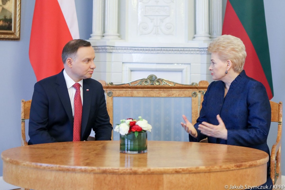 Prezydent Dalia Grybauskaite powiedziała, że w sprawie mniejszości polskiej zostało omówionych wiele kwestii. Fot. twitter.com/prezydentpl/Jakub Szymczuk