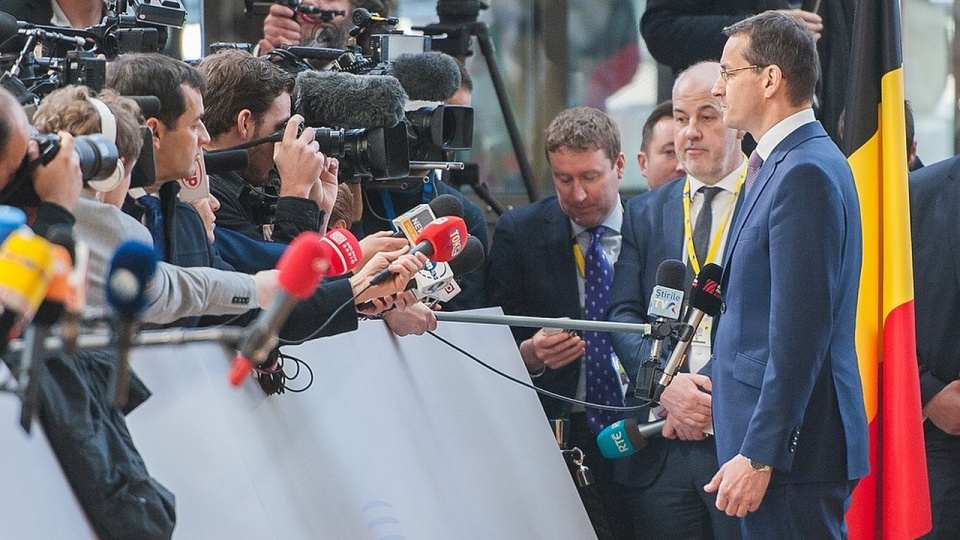Premier Mateusz Morawiecki w Brukseli. Fot. twitter.com/premierrp