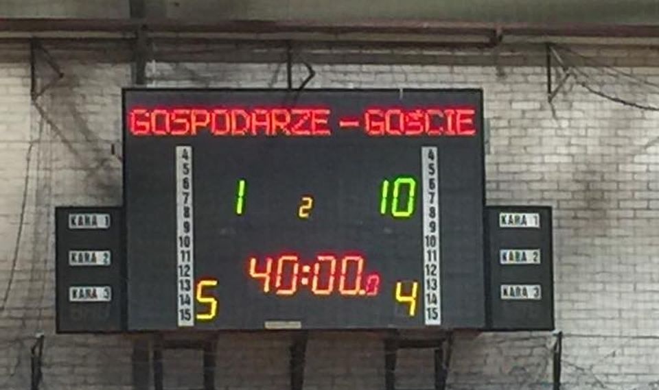 Grający w mocno okrojonym składzie szczecinianie przegrali z Piastem aż 1:10. Fot. facebook.com/POGOŃ-04-Szczecin-Futsal-Team