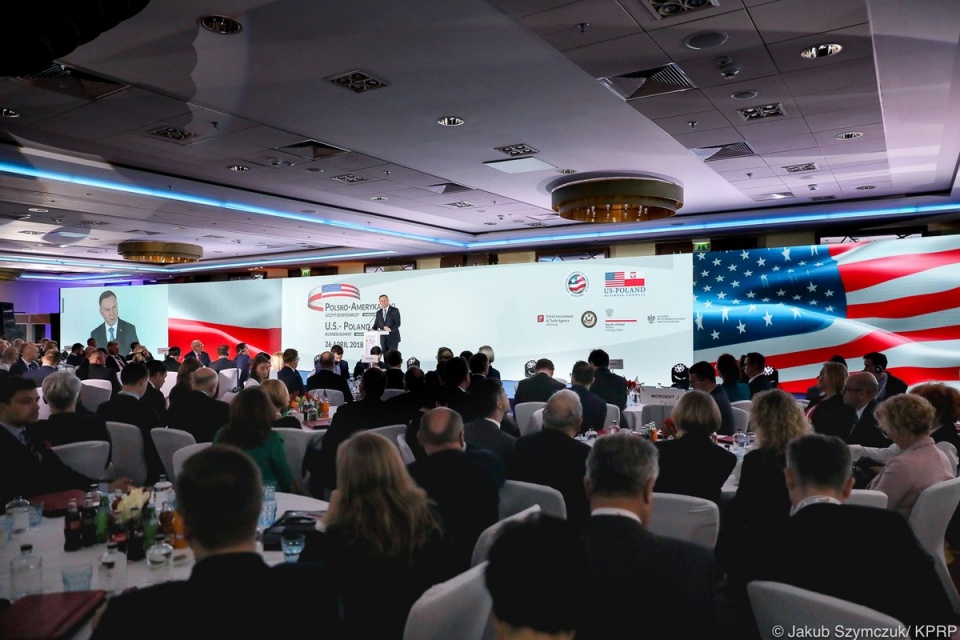 Prezydent Andrzej Duda otworzył zorganizowany w Warszawie polsko-amerykański szczyt gospodarczy. Fot. twitter.com/prezydentpl