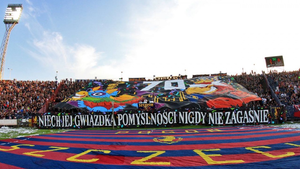 Mundurowi zatrzymali po spotkaniu Pogoń - Sandecja 21 osób. Fot. pogonszczecin.pl