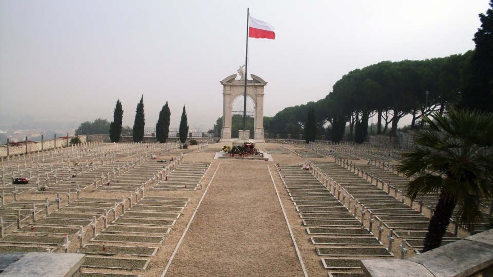 Polski Cmentarz Wojenny w Loreto. Fot. Claudio.stanco, źródło: www.pl.wikipedia.org