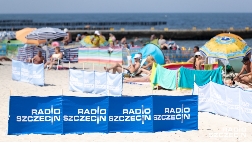 Radio Szczecin na plaży w Niechorzu. Fot. Robert Stachnik [Radio Szczecin]