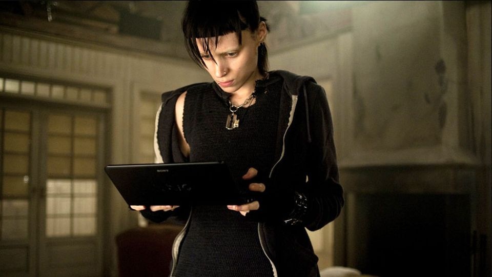 Kadr z filmu "Dziewczyna z tatuażem" (2011)