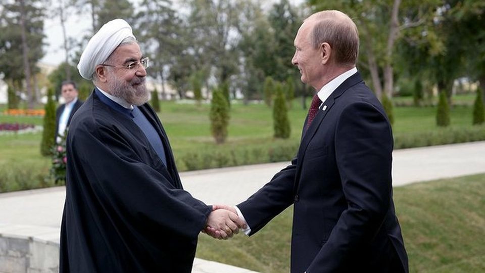 Hasan Rouhani i Władimir Putin. źródło: https://pl.wikipedia.org/wiki/Hasan_Rouhani