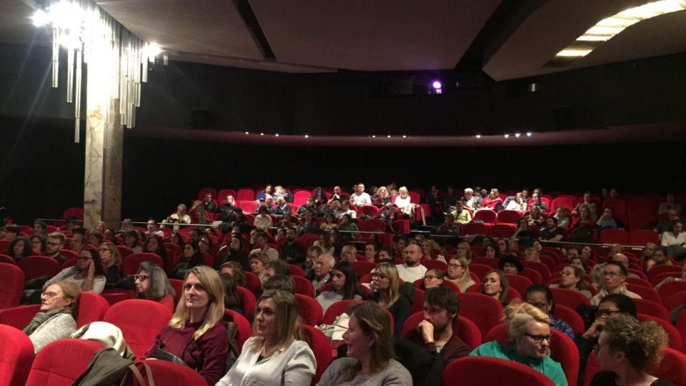 Pokazy filmów odbywały się w kinie Balzac przy Polach Elizejskich. źródło: https://www.facebook.com/pages/category/Festival/Festival-Kinopolska-118249308235517/