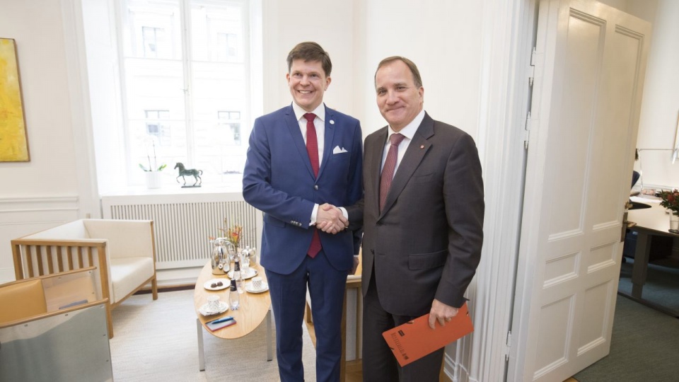 Adreas Norlén oraz dotychczasowy premier Szwecji, Stefan Löfven. Fot. Melker Dahlstrand/Sveriges riksdag