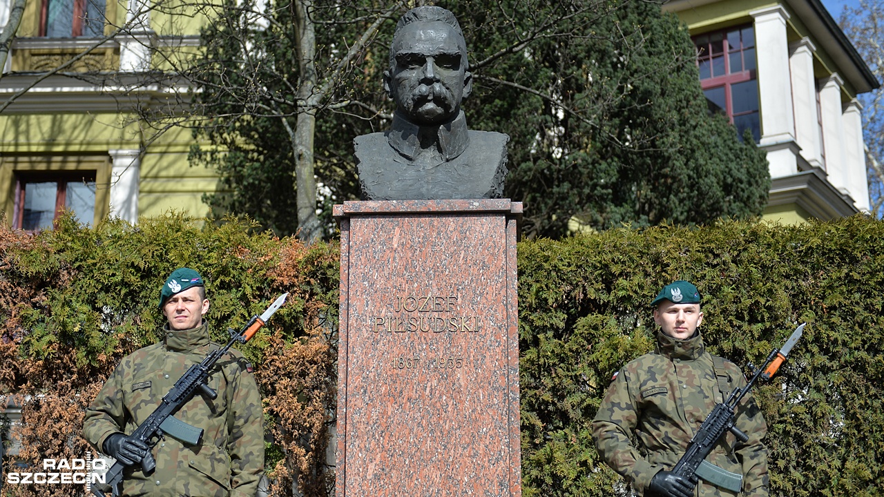 Piłsudski odwoływał się do takich wartości, jak suwerenność, niepodległość i honor