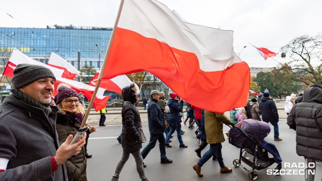 Fot. Robert Stachnik [Radio Szczecin] Tłumy na Szczecińskim Marszu Niepodległości [WIDEO, DUŻO ZDJĘĆ]