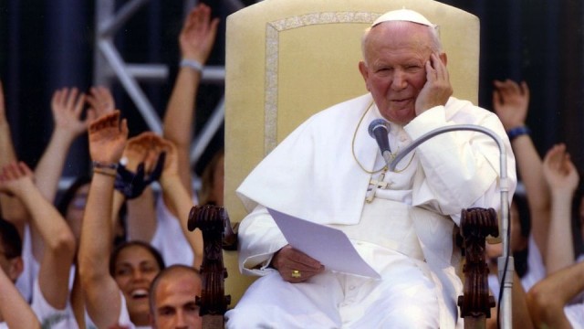 Co z polską wspólnotą w 14. rocznicę śmierci św. Jana Pawła II