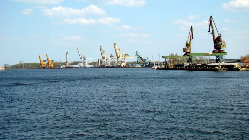 Port morski Świnoujście. fot. źródło: wikipedia.org/wiki/Port_morski_Świnoujście.