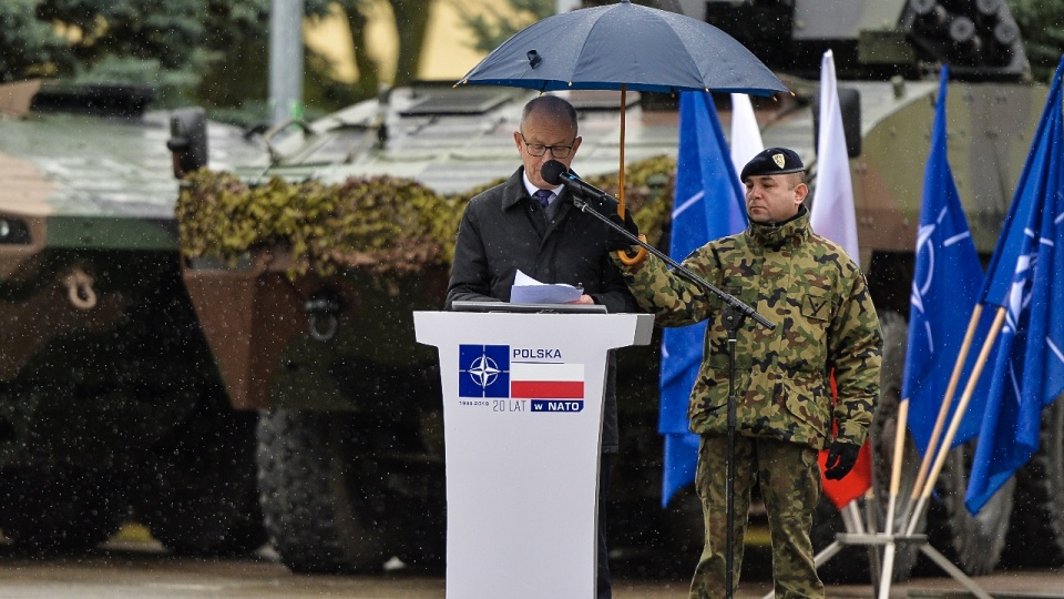 W Kwaterze Głównej Wielonarodowego Korpusu Północno-Wschodniego odbyły się uroczystości z okazji 20-lecia Polski w NATO. Fot. Łukasz Szełemej [Radio Szczecin]