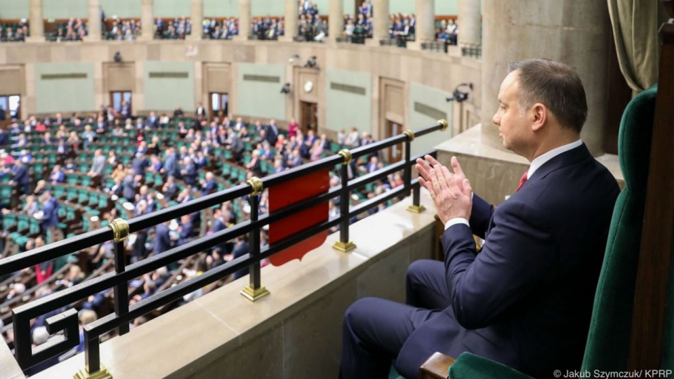 Prezydent Andrzej Duda powiedział, że wystąpienie ministra Jacka Czaputowicza w Sejmie pokazało ciągłość prowadzonej polityki zagranicznej. źródło: https://twitter.com/prezydentpl/ Jakub Szymczuk KPRP