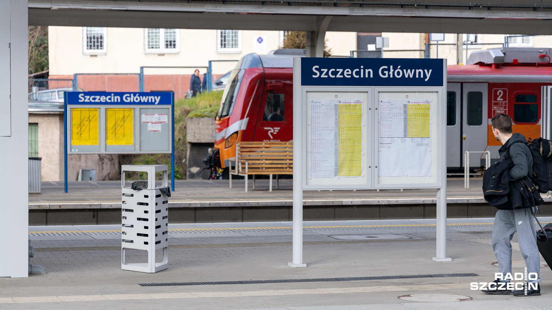 Rzecznik rządu Piotr Mller powiedział, że premier Mateusz Morawiecki wydał dyspozycje odnośnie skorygowania cen biletów kolejowych.