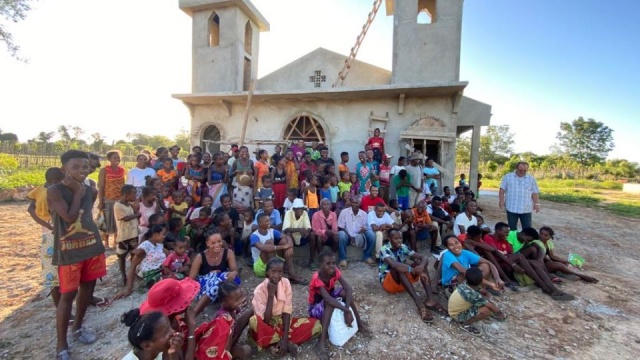 Dar archidiecezji dla Madagaskaru. Pierwszy etap skończony [ZDJĘCIA]