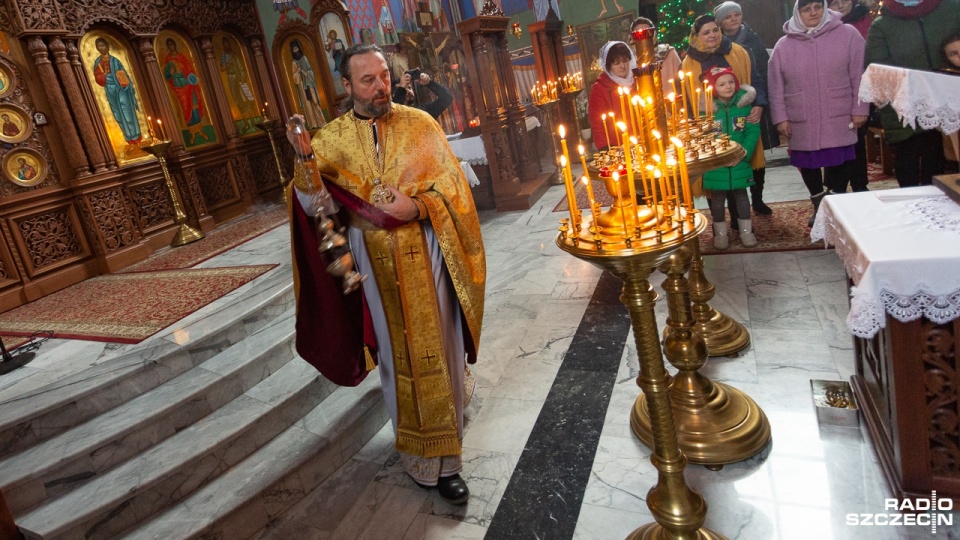 Relikwie Krzyża Świętego i św. Mikołaja trafiły do cerkwi prawosławnej w Szczecinie. Fot. Mateusz Papke [Radio Szczecin]